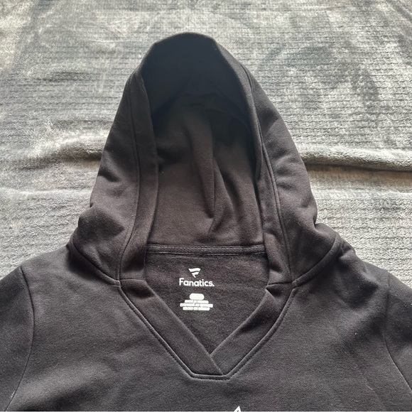 NWT Women’s Pittsburgh Hoodie Size Medium - Picture 4 of 9